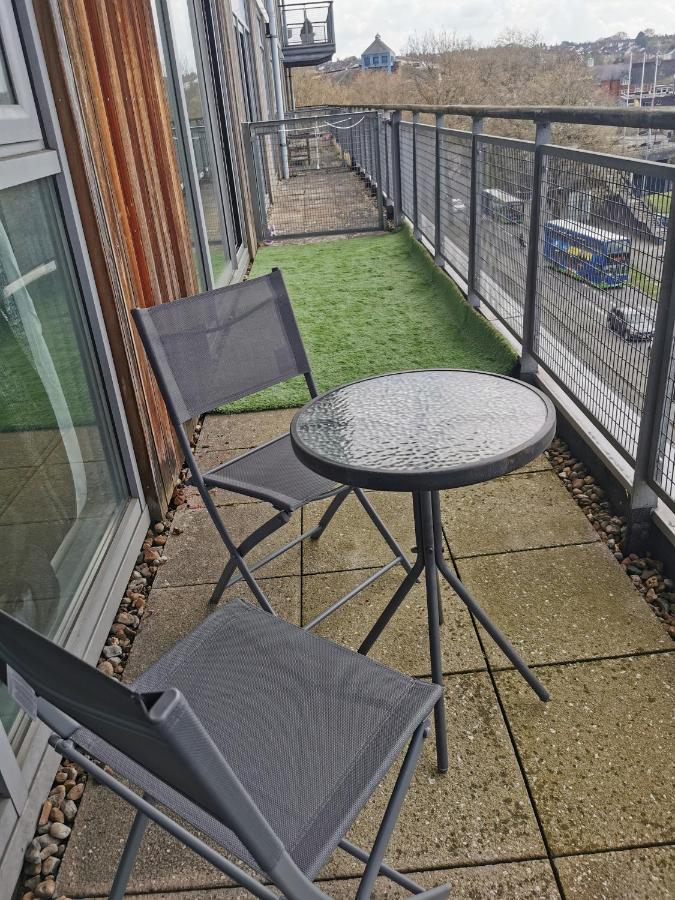 Paramount City View Swindon Exterior photo